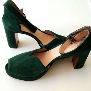 Kate Spade Forrest green suede shoes